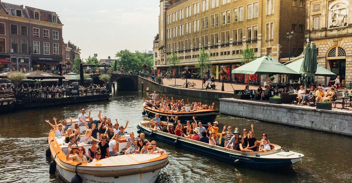 Leiden: Guided City Canal Cruise